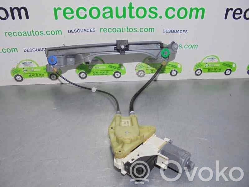 Renault Laguna II Elektryczny podnośnik szyby drzwi tylnych 