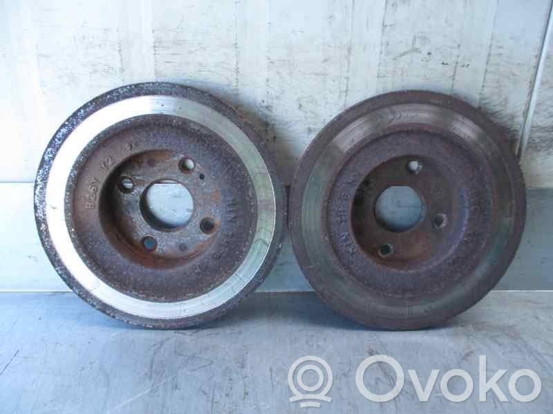 Mazda 323 Bremsscheibe hinten 