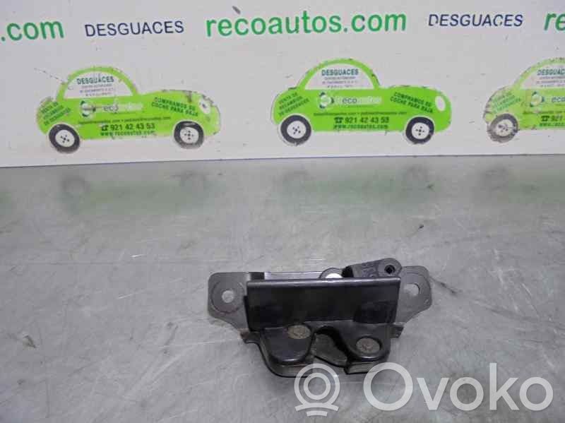 Citroen Saxo Tailgate lock latch 