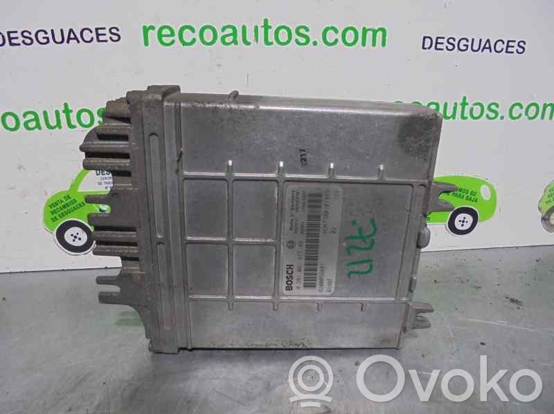 Engine control unit/module   8200059881,0281001877,BOSCH