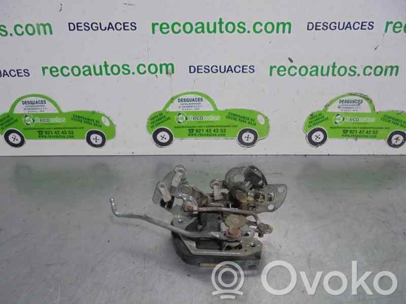 Opel Monterey Takaoven lukko 