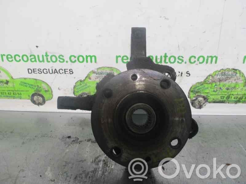 Renault Clio II Priekinis kelmas 