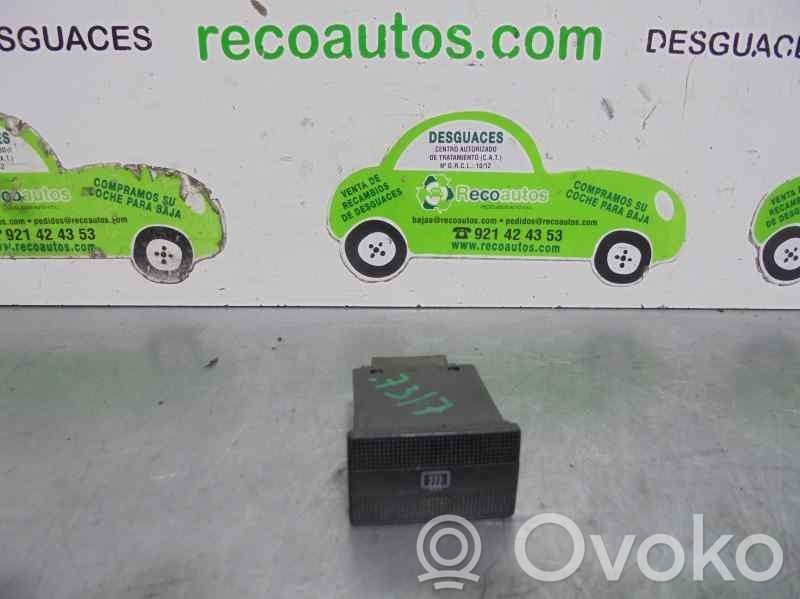 Comutator lumini bord
