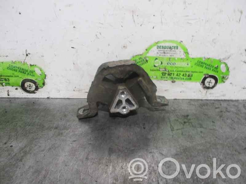 Opel Corsa B Engine mount bracket 