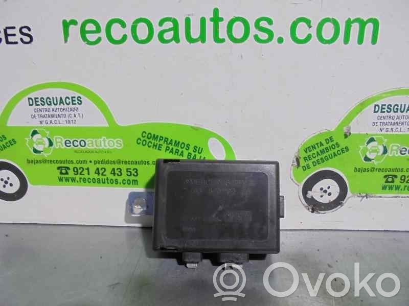 Mercedes-Benz ML W163 Antena radiowa 