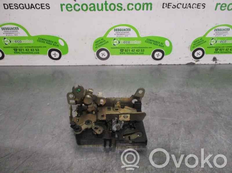 Renault Master II Etuoven lukko 