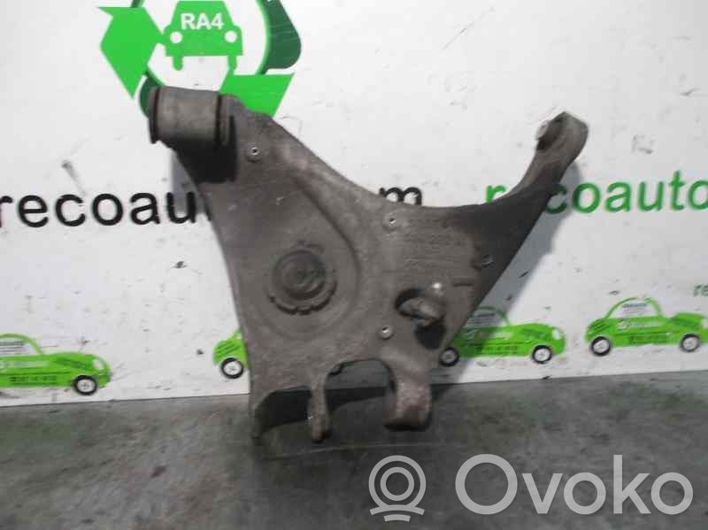 Audi A4 S4 B6 8E 8H Wahacz tylny 