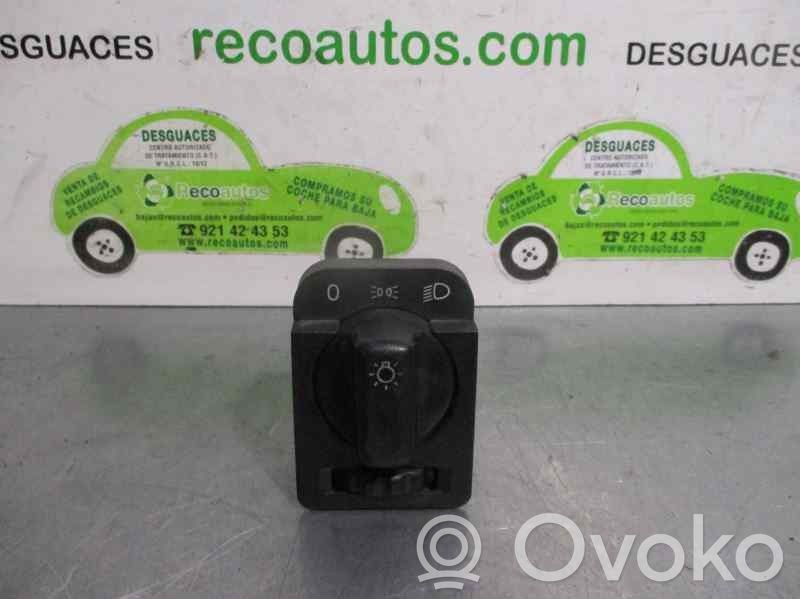 Interruptor de control del panel de luces   90481764