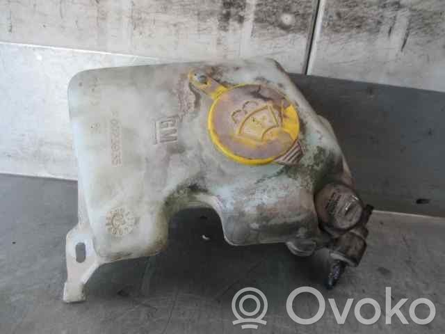 Opel Astra F Serbatoio/vaschetta liquido lavavetri parabrezza 
