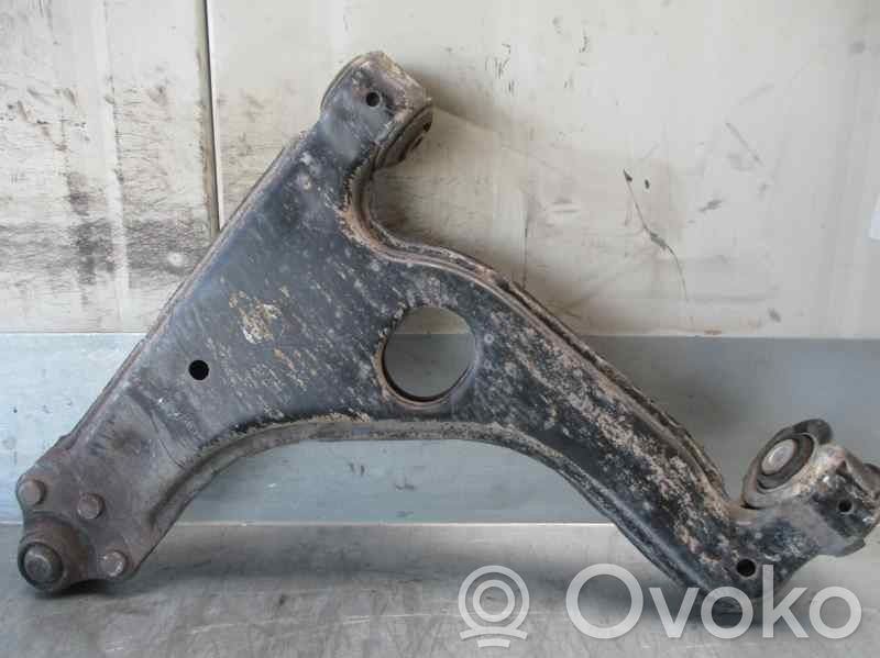 Opel Astra G Wahacz przedni 