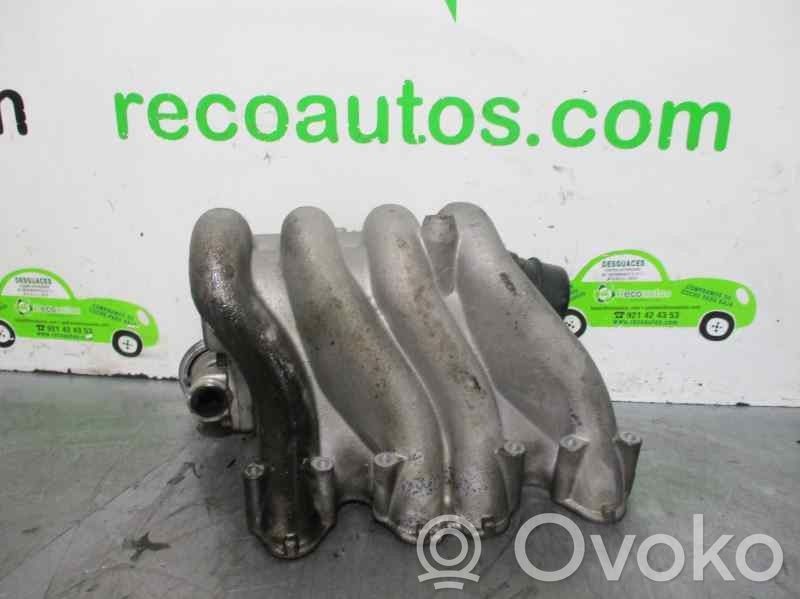 Seat Cordoba (6K) Colector de admisión 