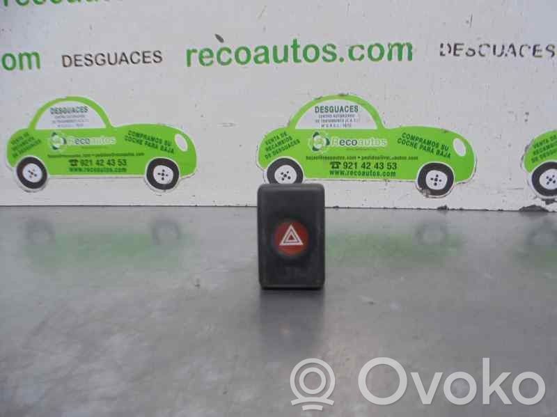 Dacia Logan Pick-Up Botón interruptor de luz de peligro 