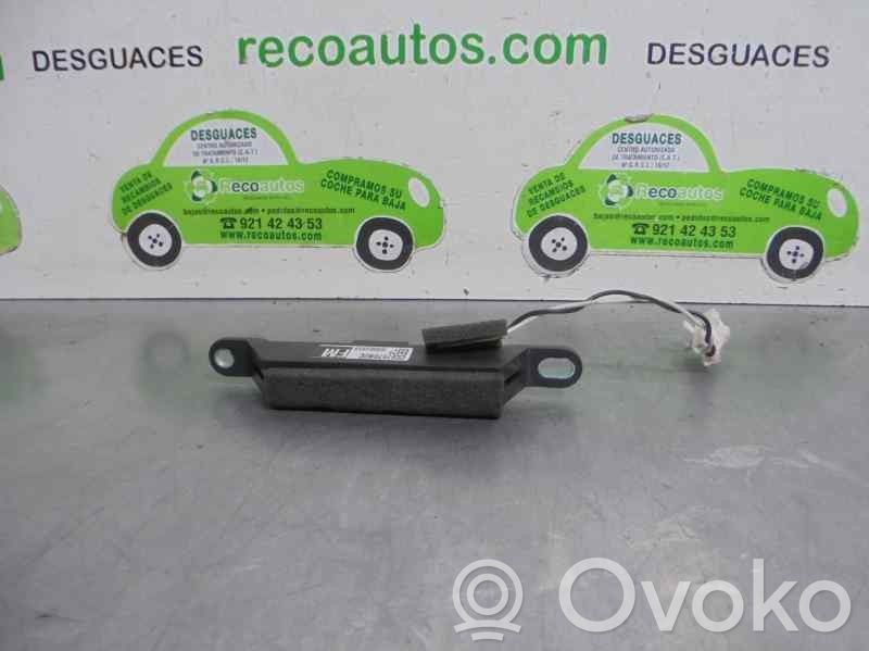 Mazda 5 Radio antenna 