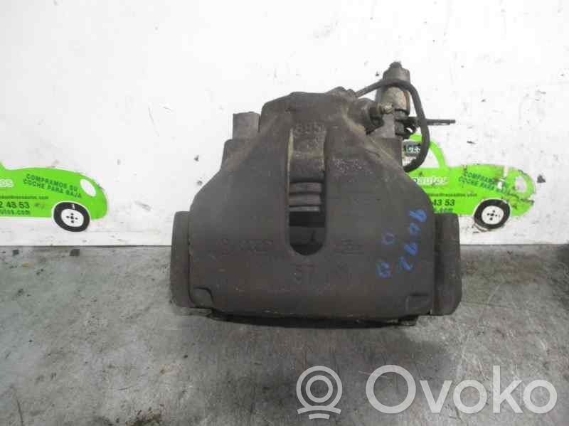 Caliper de freno delantero