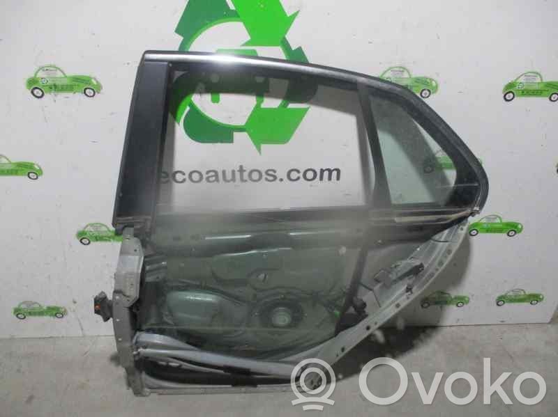 Volkswagen Jetta V Puerta trasera 