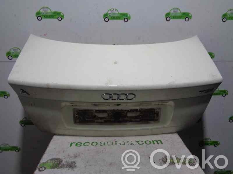 Audi A4 S4 B5 8D Puerta del maletero/compartimento de carga 