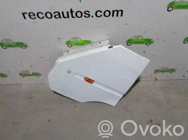 Renault Trafic I Fender 
