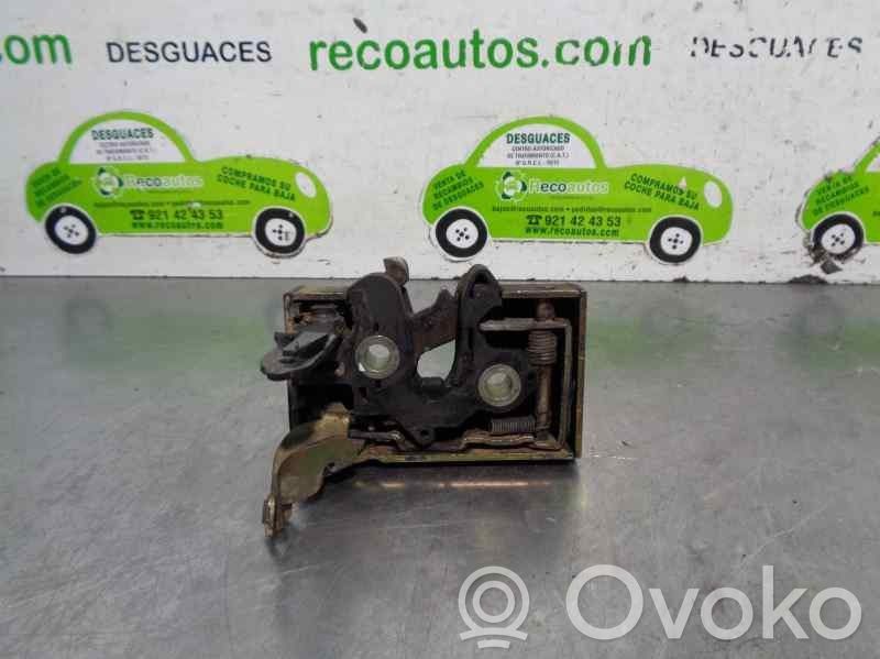 Seat Toledo I (1L) Etuoven lukko 
