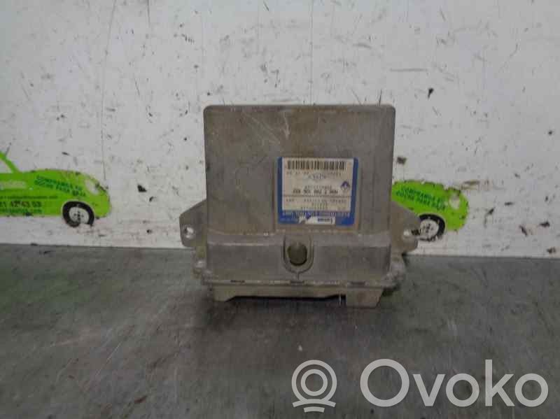 Renault Trafic I Variklio valdymo blokas 