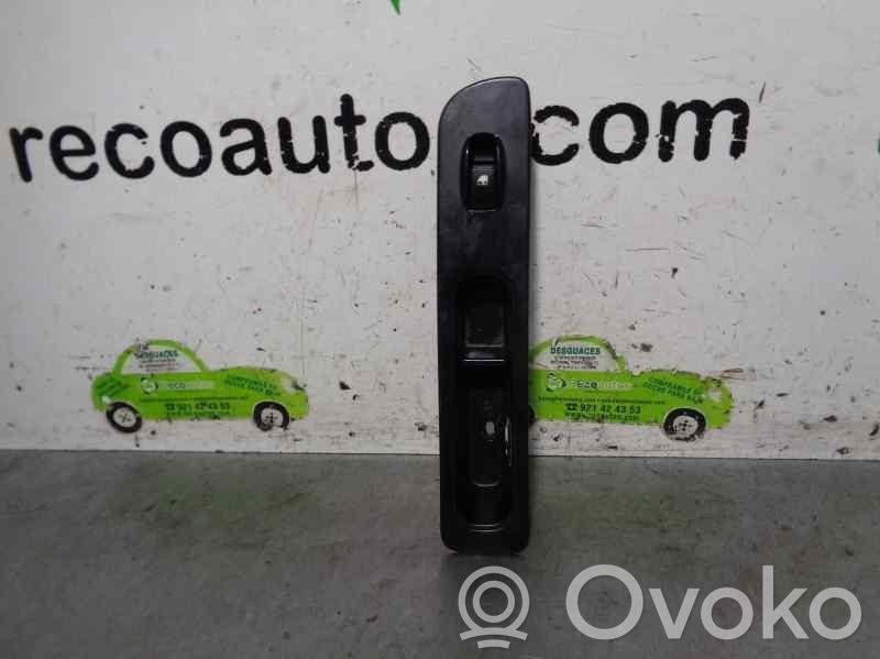 KIA Carens I Comutator comandă geamuri electrice 