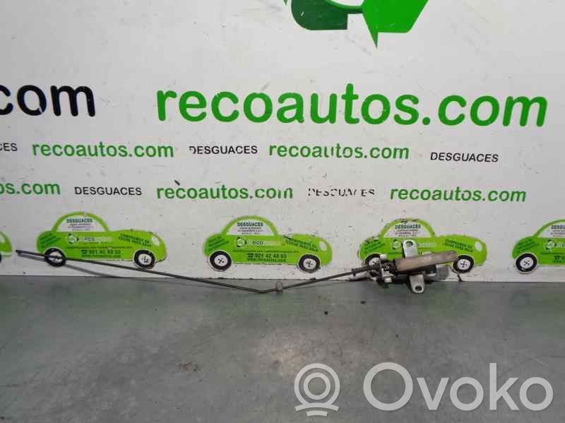 Nissan Vanette Manecilla interna puerta delantera