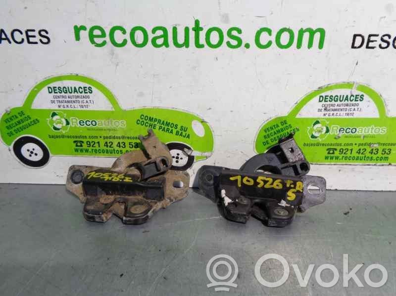 Peugeot Partner Rear door lock 
