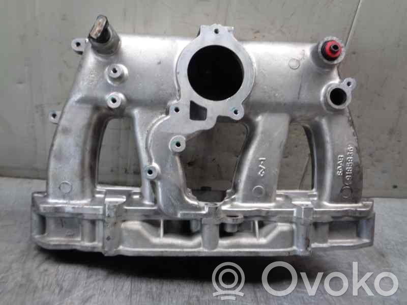 Saab 9-5 Kolektorius įsiurbimo 