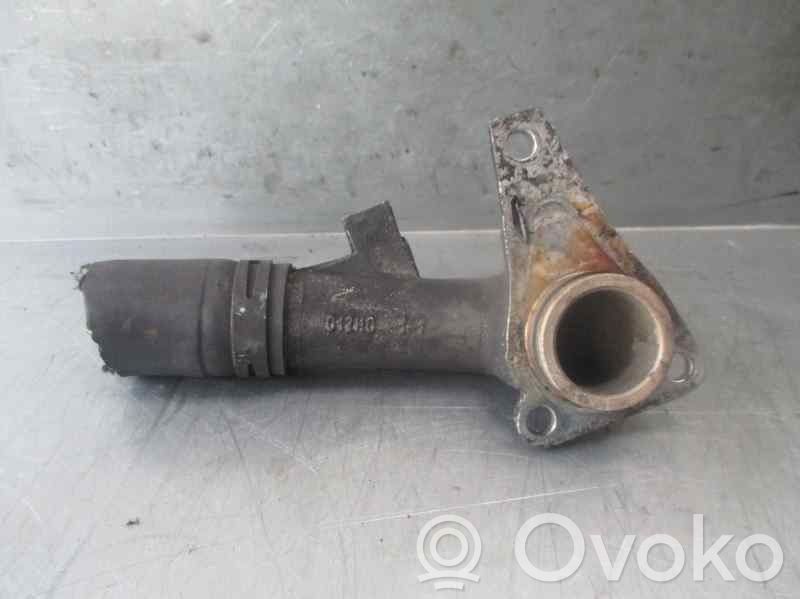 Ilmastointilaitteen putki (A/C)   6C1Q8250AA