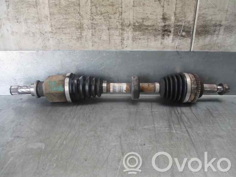 Renault Clio III Antriebswelle vorne 