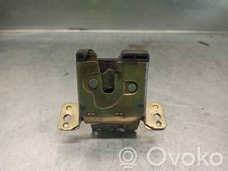 Saab 9000 CS Tailgate lock latch 
