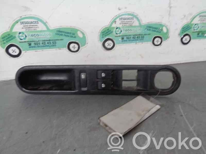 Renault Espace -  Grand espace IV Interruptor del elevalunas eléctrico 