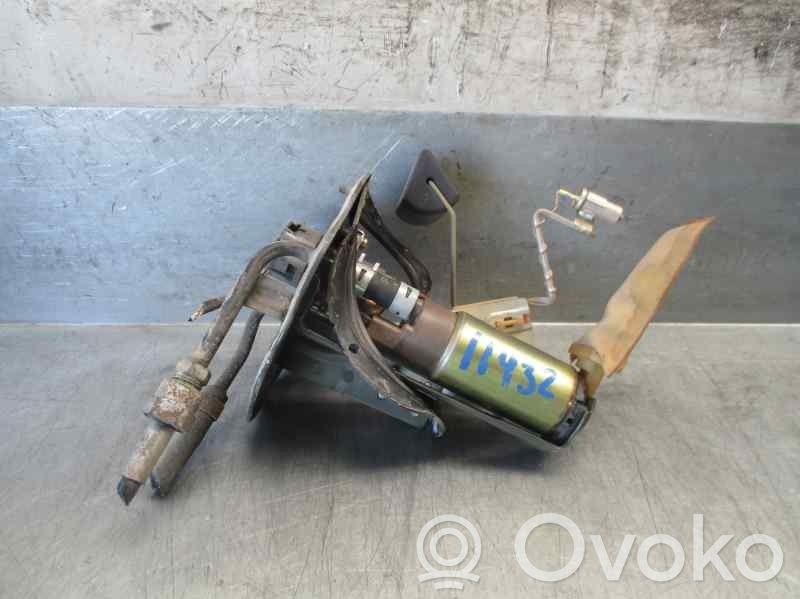 Toyota Corolla E110 Bomba interna de combustible 