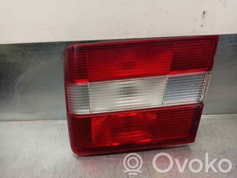 Volvo 940 Galinis žibintas kėbule 