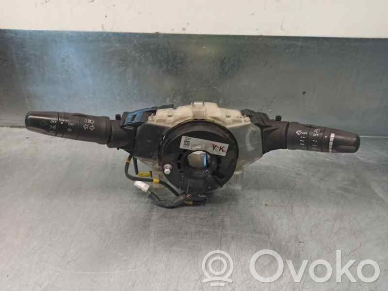 Nissan X-Trail T30 Interruptor de control del panel de luces 