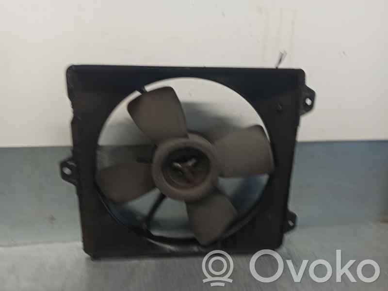 Toyota Corolla E110 Elektrisks radiatoru ventilators 