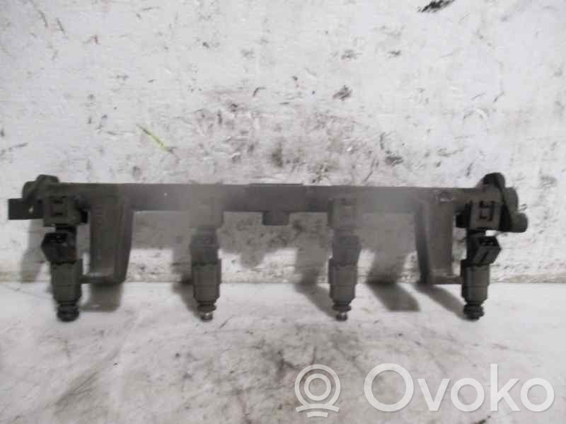 Ford Mondeo MK II Corps injection Monopoint 
