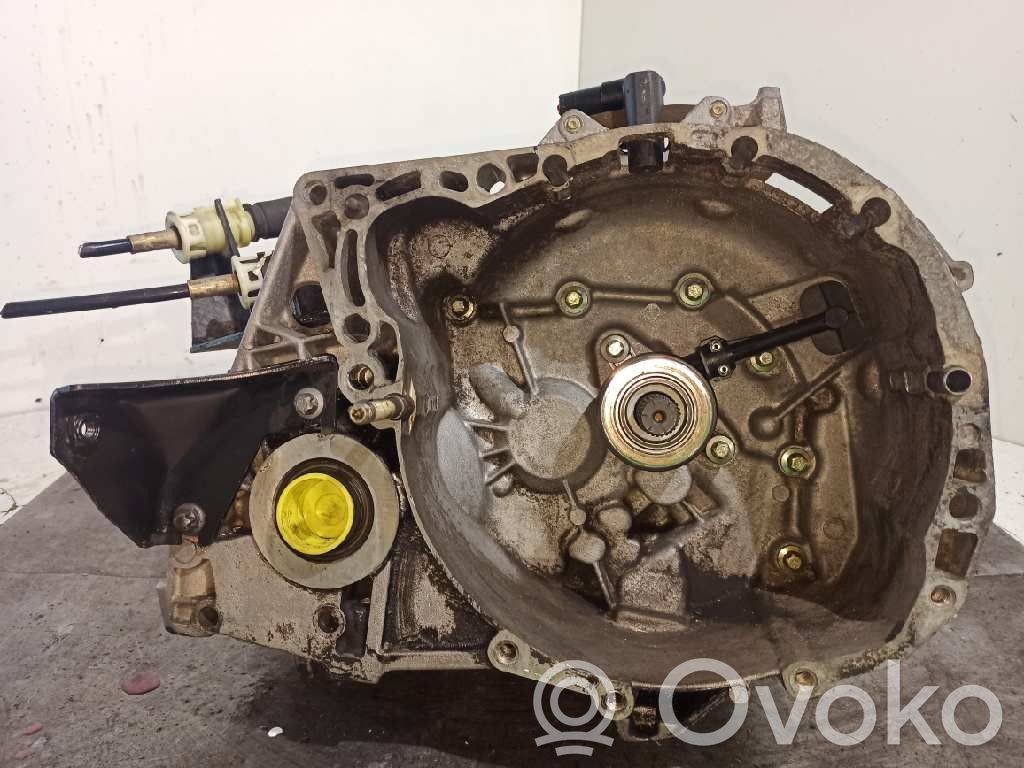 Nissan Micra Manualna 5-biegowa skrzynia biegów 