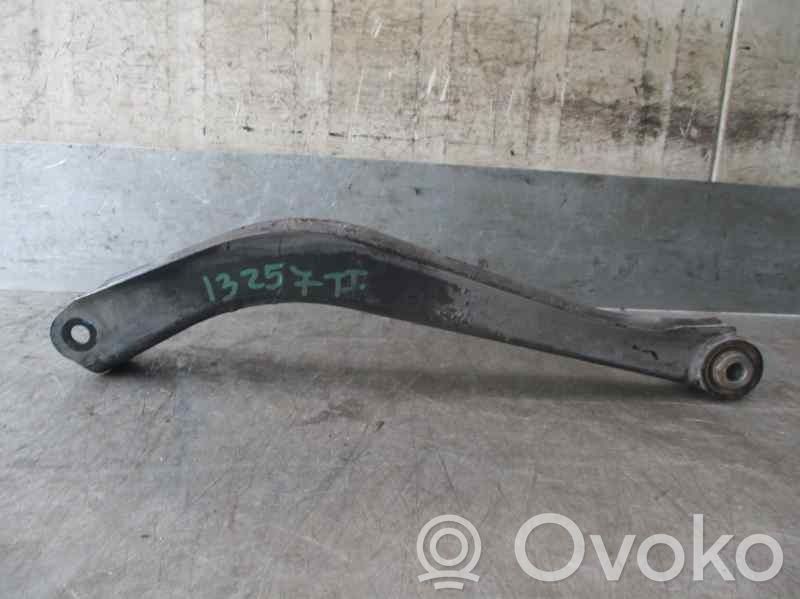 Subaru Legacy Querlenker hinten 