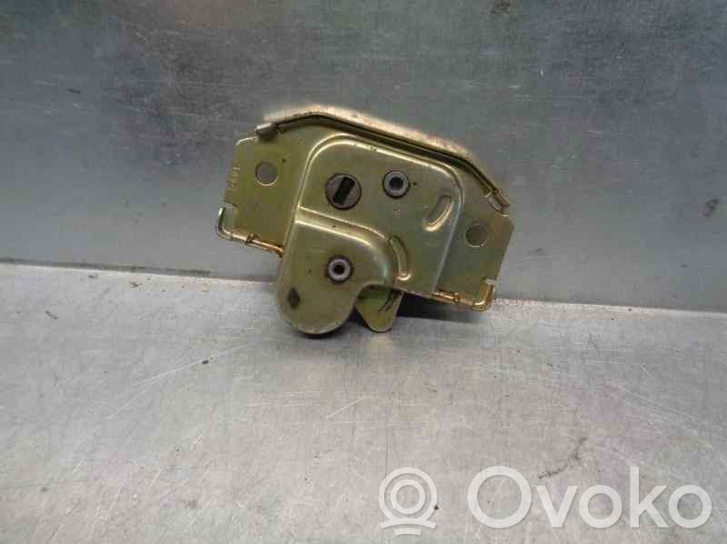 Opel Corsa A Tailgate lock latch 
