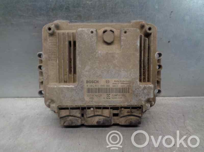 Nissan Primera Engine control unit/module 