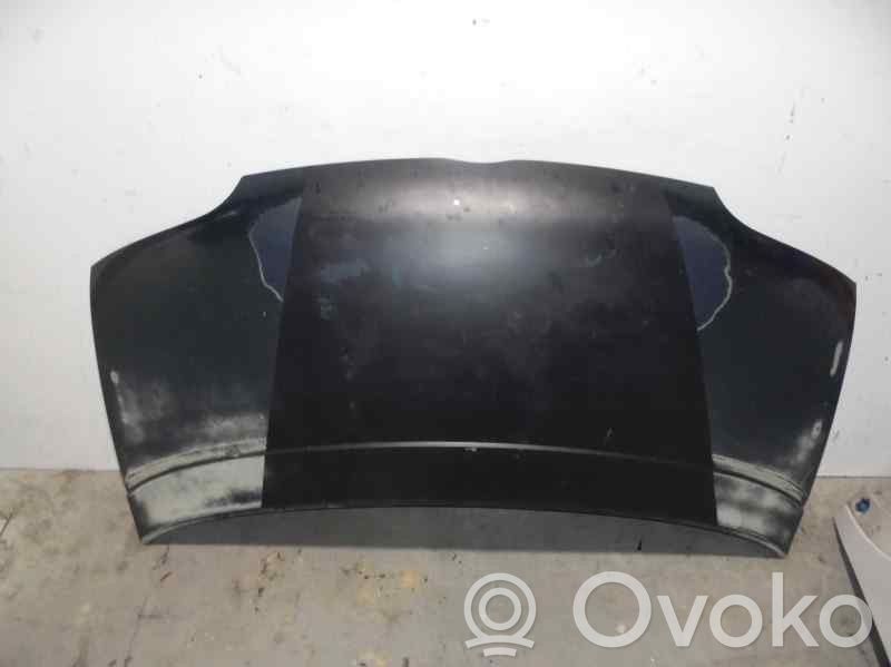 Nissan Serena Capotă motor