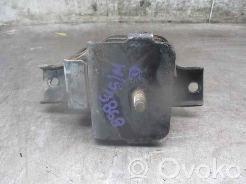 Soporte de montaje del motor