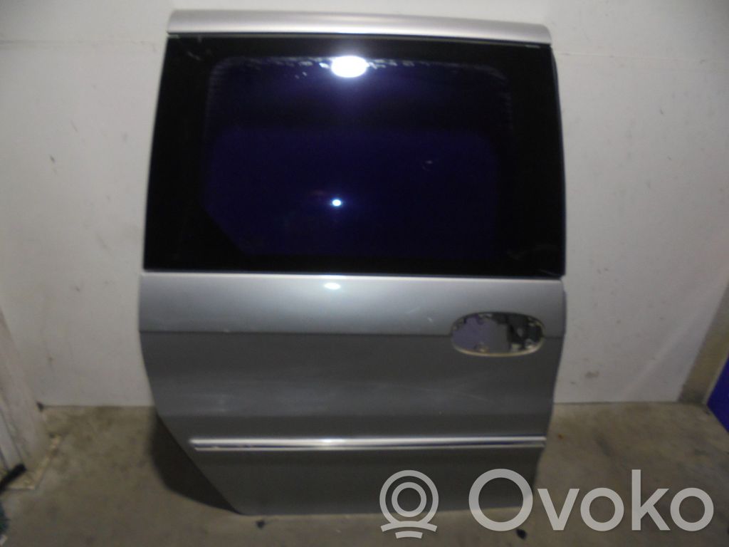 KIA Carnival Puerta corrediza 