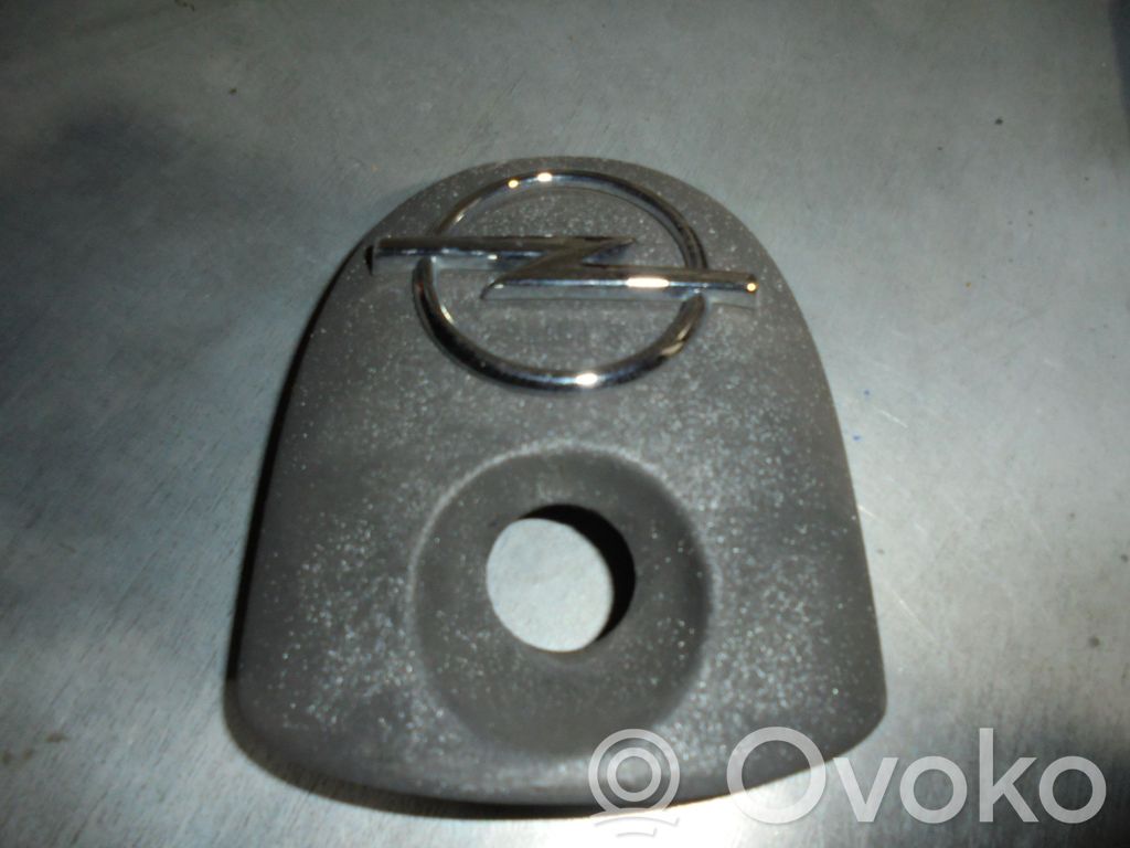 Opel Corsa B Manecilla externa puerta trasera 