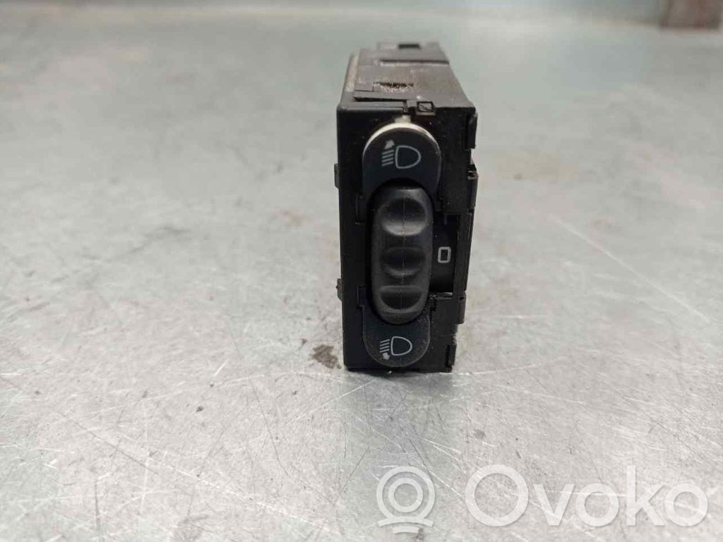 Renault Trafic II (X83) Interruptor de control del panel de luces 