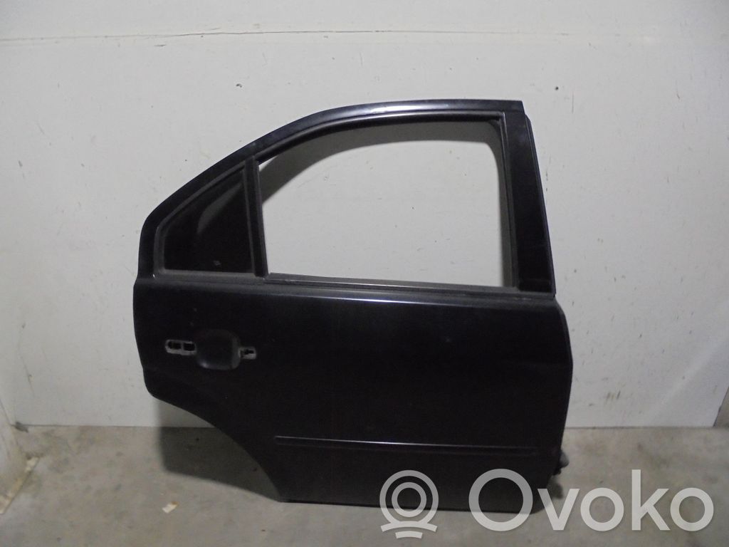 Ford Mondeo Mk III Puerta trasera 