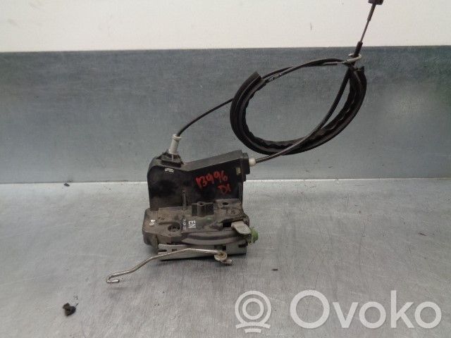 Opel Corsa C Etuoven lukko 