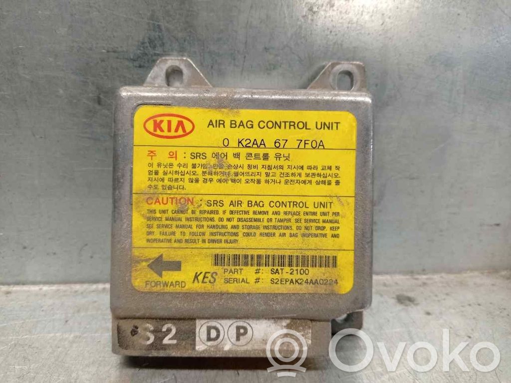 Airbag control unit/module   0K2AA677F0A