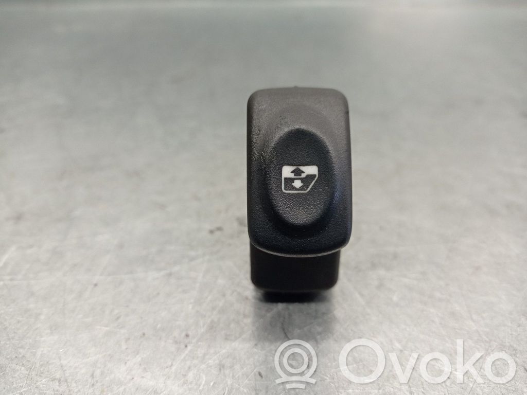 Renault Clio II Electric window control switch 