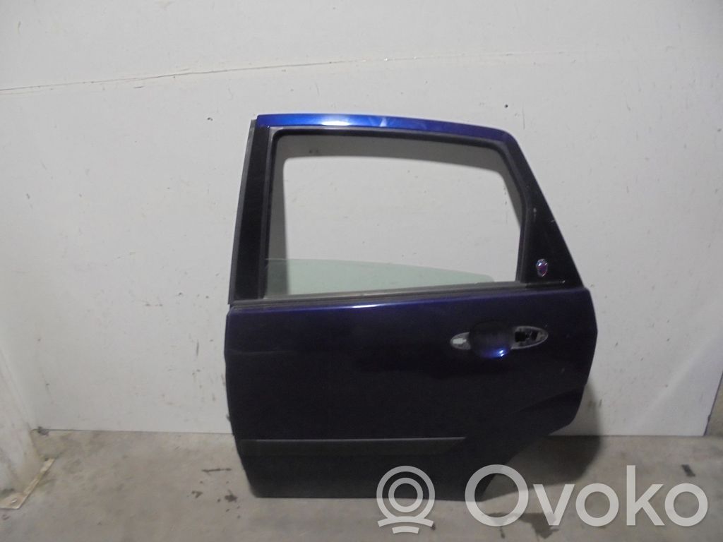 Ford Focus Galinės durys 